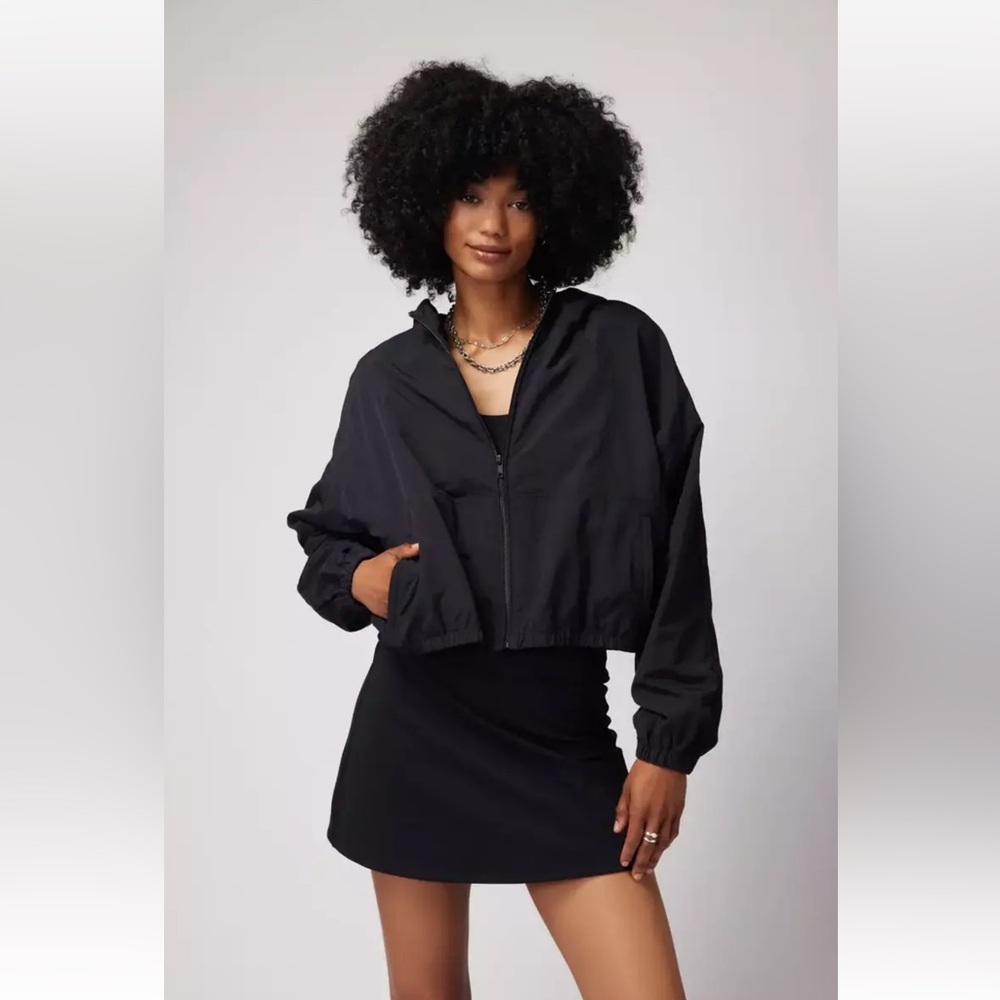 SPIRITUAL GANGSTER Black Journey Cropped Hooded Jacket Windbreaker XS